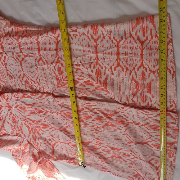 🍂Antilia Femme Coral & White Tribal Lines Button-Down Blouse w/Tab Sleeves Med. - Picture 8 of 16